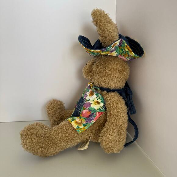 Build A Bear Workshop Bunny Gardener BAB Plush - Picture 4 of 8